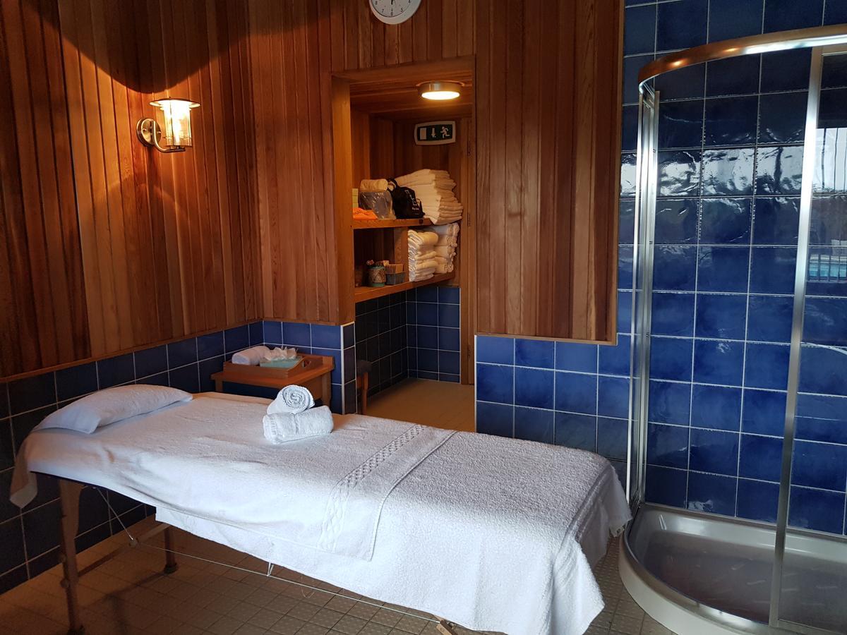 Derrynane Hotel & Holiday Homes แคร์เดเนียล ภายนอก รูปภาพ
